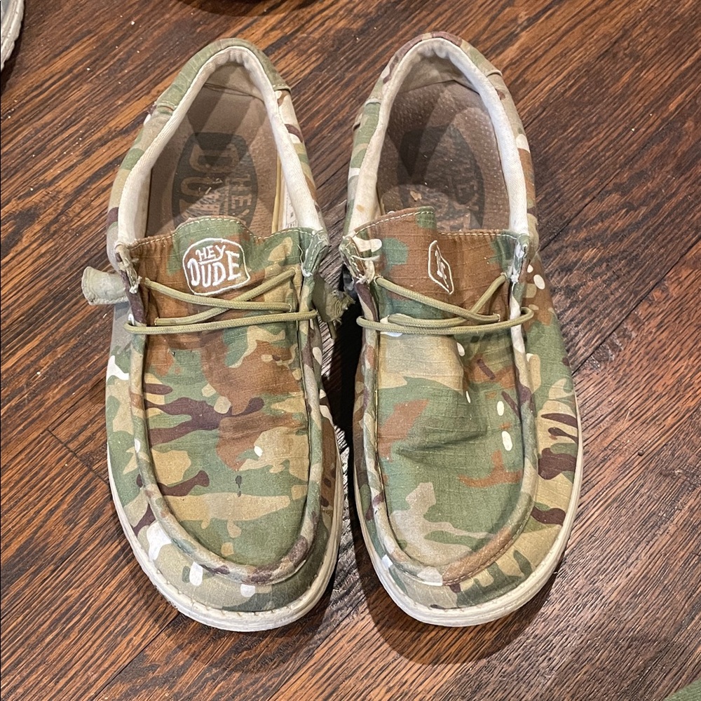 Hey Dude Kids Green Camo Moccasins